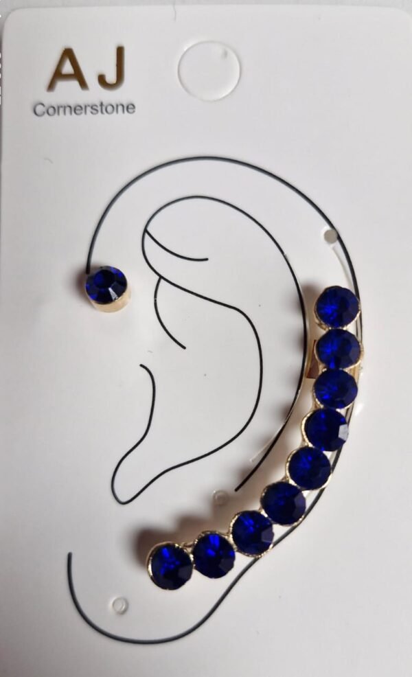 Fashionable lobe piercing with faux helix earring