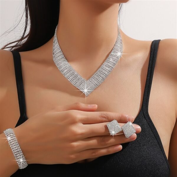 Rhinestone claw chain Neckless set