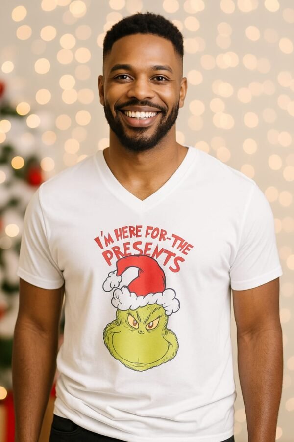 I'm Here for the Presents Grinch Christmas T-Shirt