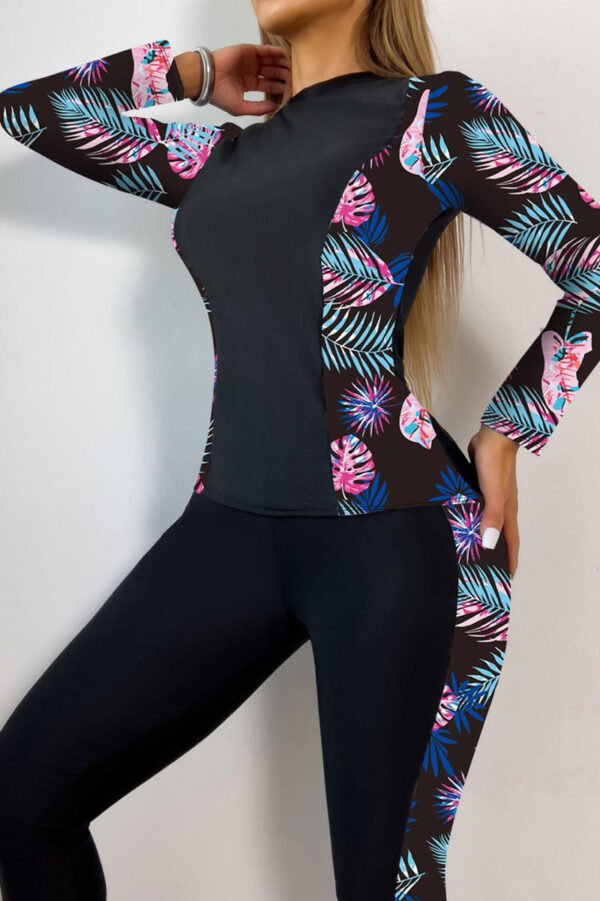 Multicolored Leaf Print Capri Style Wetsuit